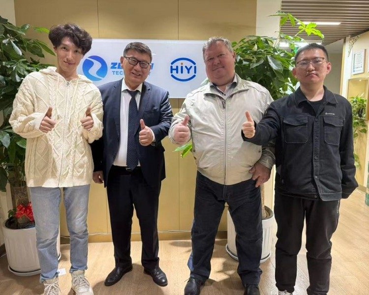 En expansion sur le marché d'Asie centrale, les clients kazakhs ont visité Zetron Technology pour explorer un nouvel avenir pour la sécurité du gaz